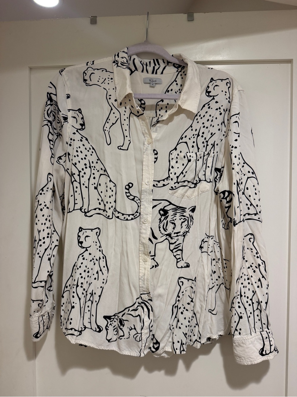 Rails Tiger/Leopard Button Up - Size XL